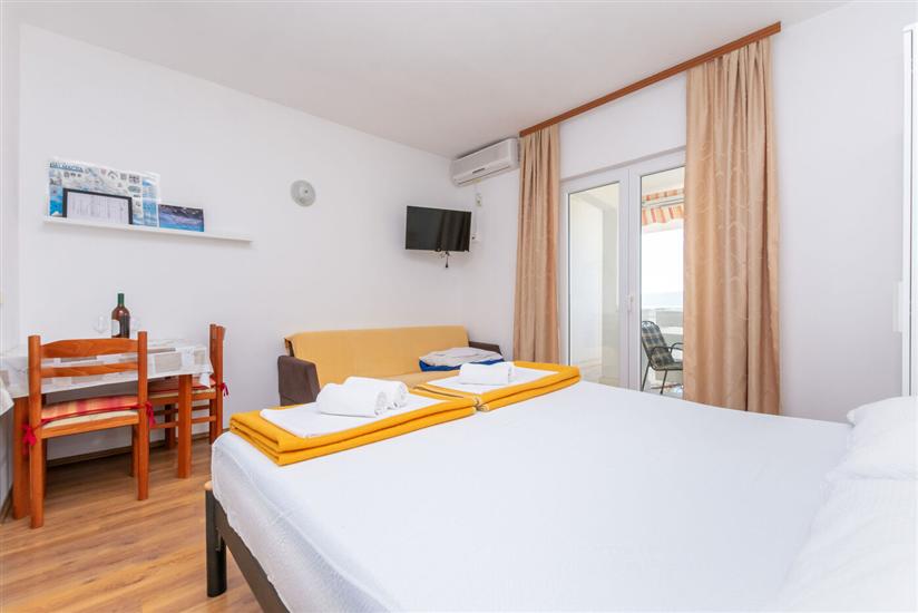 Apartment A2, for 3 persons