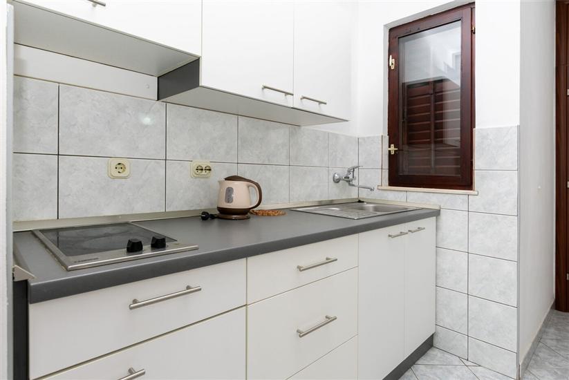 Apartment A4, for 3 persons