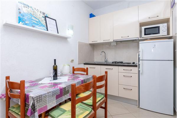 Apartment A5, for 4 persons