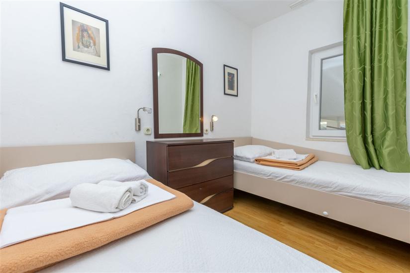 Apartment A5, for 4 persons
