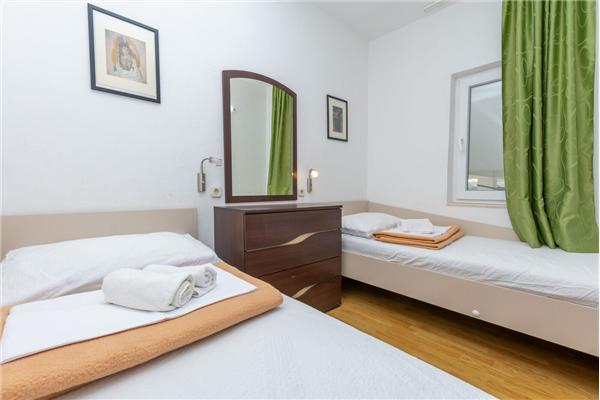 Apartment A5, for 4 persons