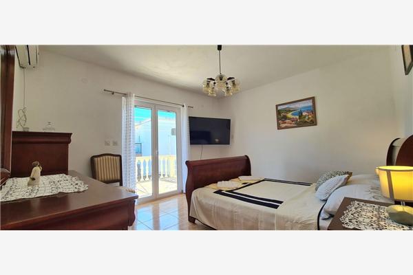 House K1, for 5 persons