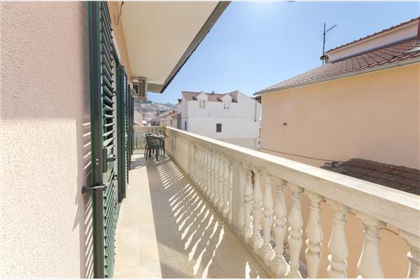 Apartment A1, for 6 persons