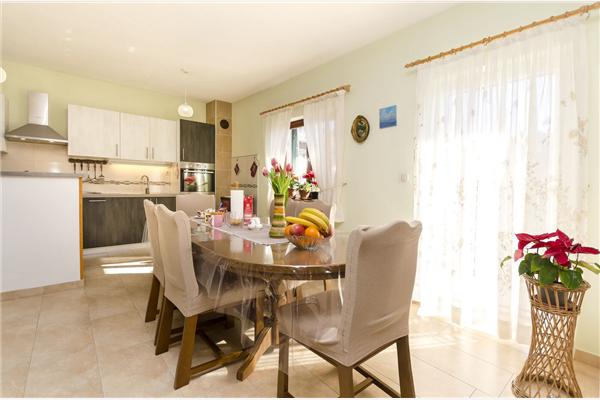 Apartment A1, for 6 persons