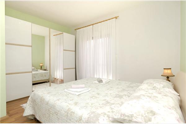 Apartment A1, for 6 persons