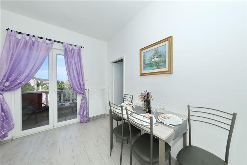 Apartment A1, for 3 persons