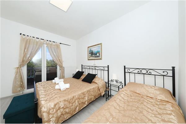 Apartment A1, for 3 persons