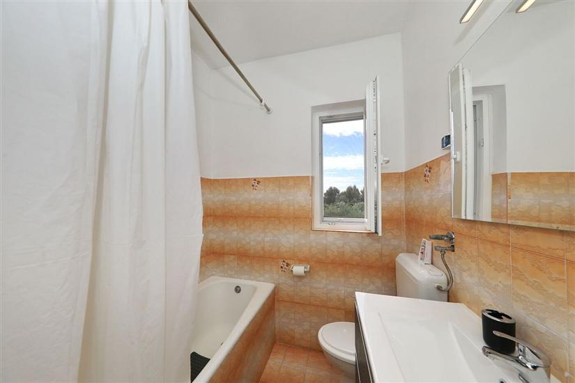 Apartment A1, for 3 persons