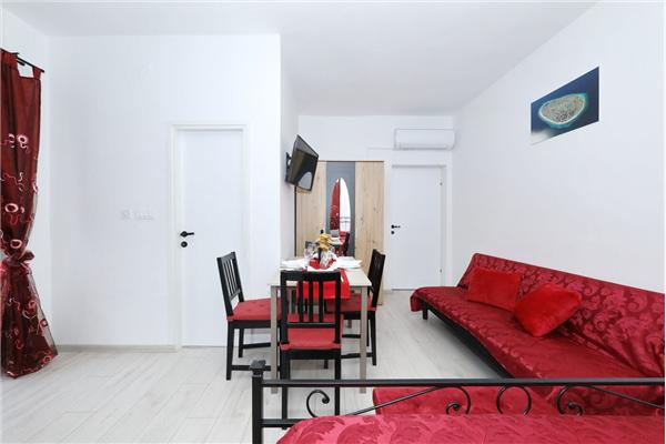 Apartment A2, for 3 persons