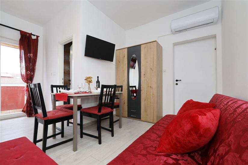 Apartment A2, for 3 persons