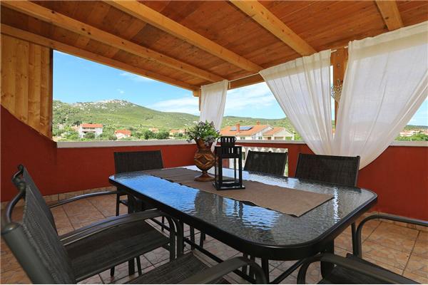 Apartment A4, for 5 persons