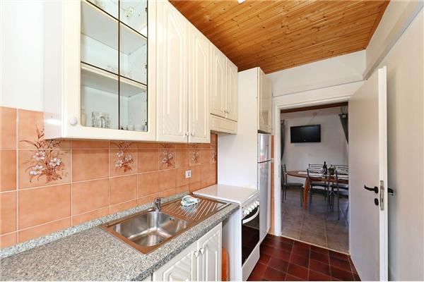 Apartment A4, for 5 persons