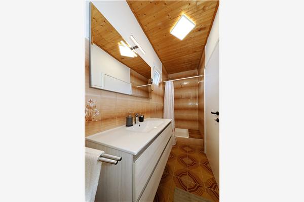 Apartment A4, for 5 persons