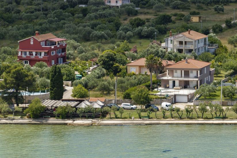 Apartments Saphron beach