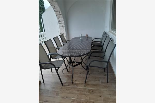 Apartment A5, for 8 persons