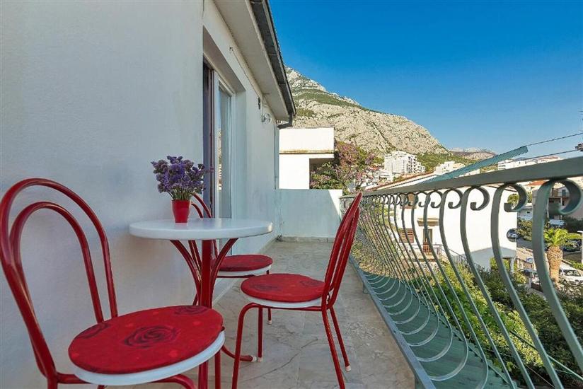 Apartment A2, for 3 persons