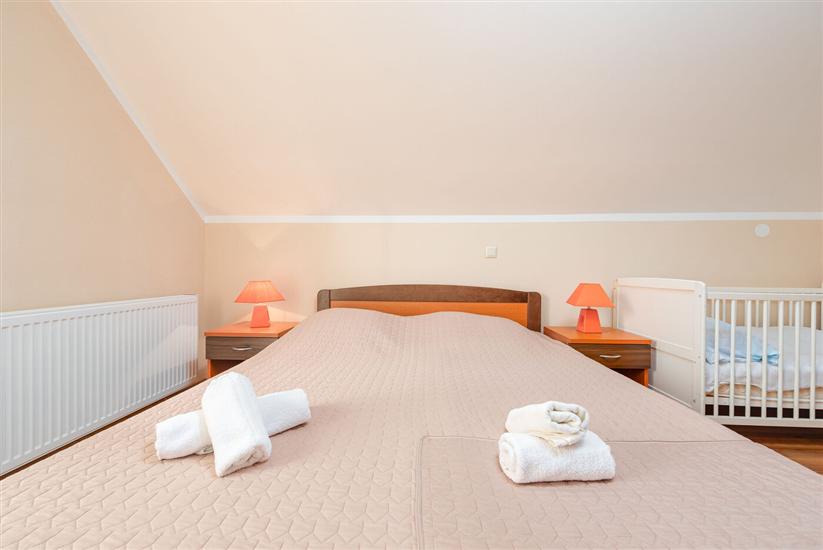 House K1, for 9 persons