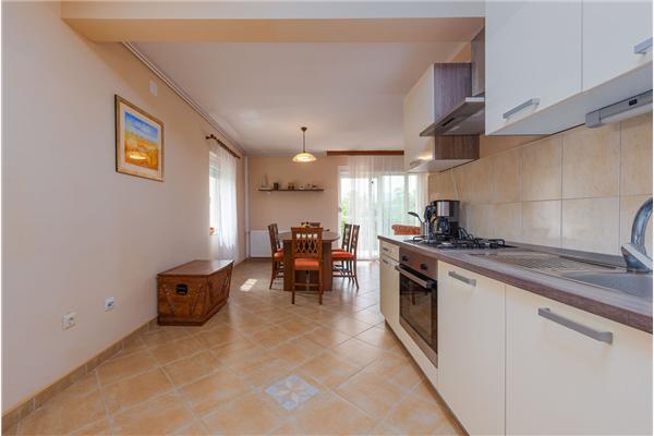 House K1, for 9 persons