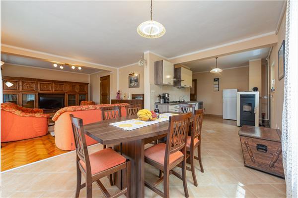 House K1, for 9 persons