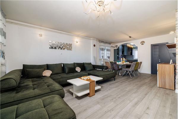 Apartment A1, for 7 persons