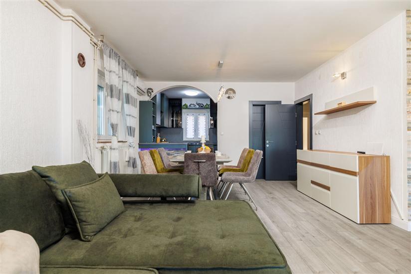 Apartment A1, for 7 persons