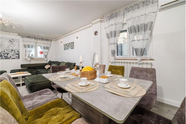 Apartment A1, for 7 persons