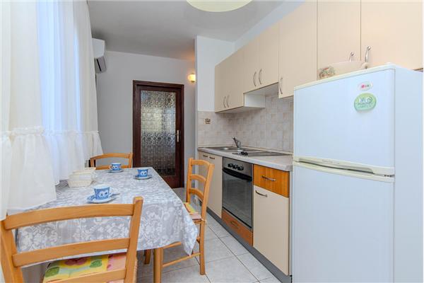 Apartment A2, for 4 persons