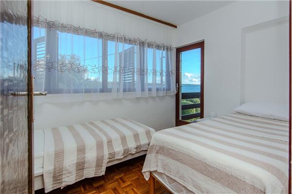 Apartment A2, for 4 persons