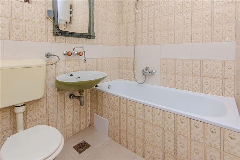 Apartment A2, for 4 persons