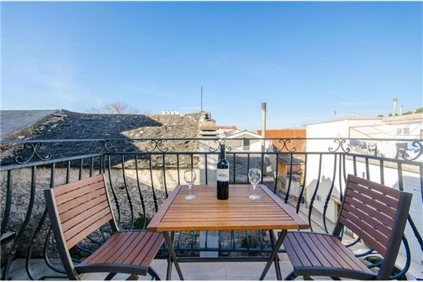 Apartment A2, for 4 persons