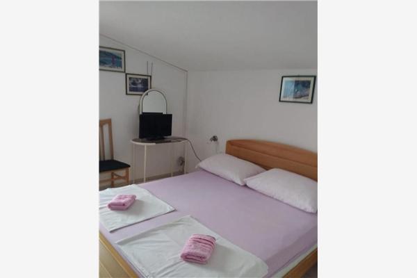 Apartment A2, for 3 persons