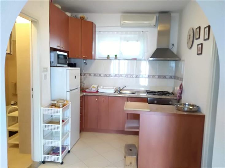 Apartment A1, for 8 persons