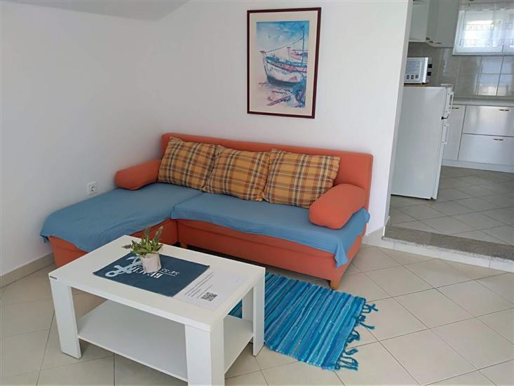 Apartment A1, for 8 persons