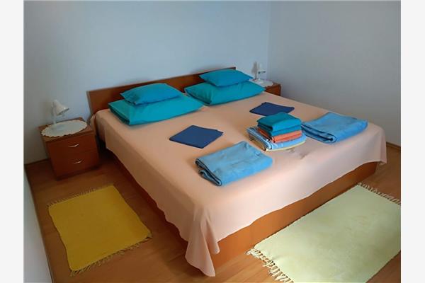 Apartment A1, for 8 persons