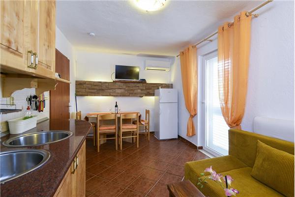 Apartment A1, for 4 persons
