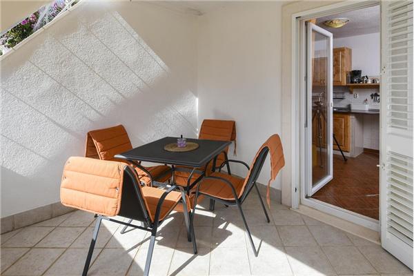 Apartment A1, for 4 persons