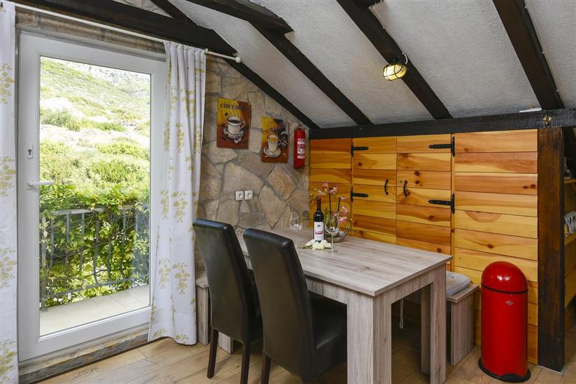 Apartment A4, for 4 persons