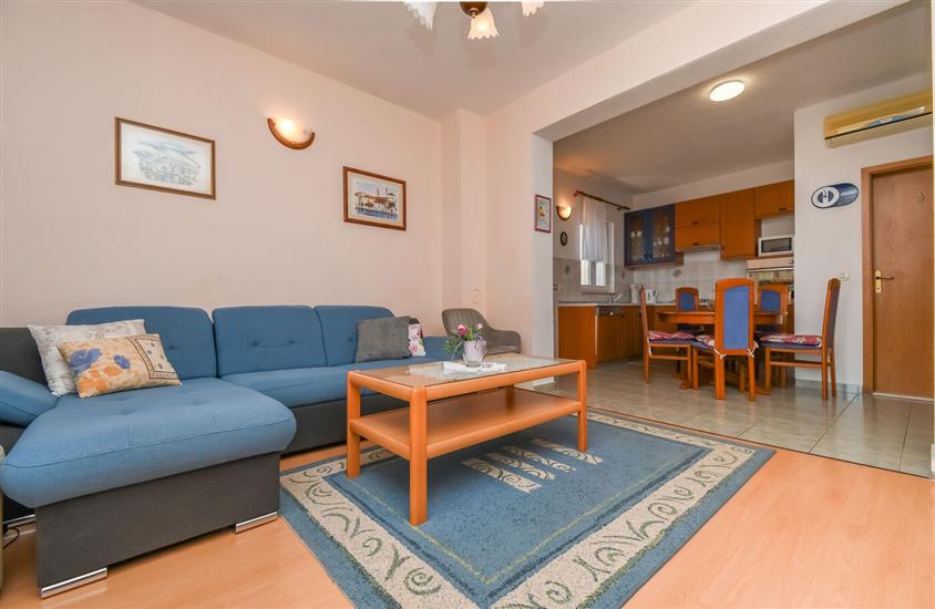 House K1, for 5 persons