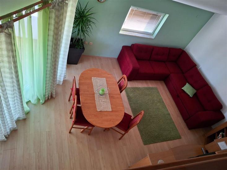Apartment A1, for 5 persons
