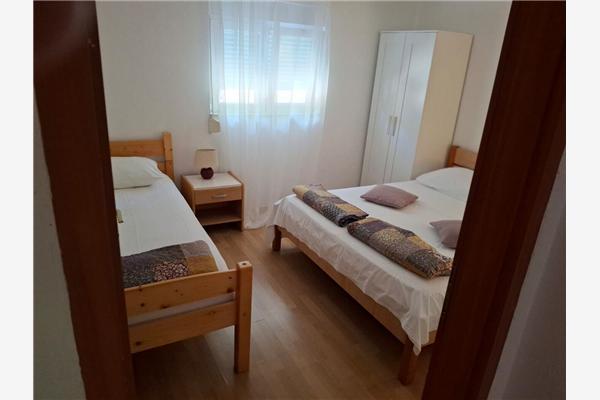 Apartment A3, for 5 persons