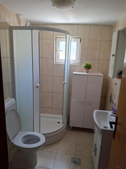 Apartment A3, for 5 persons