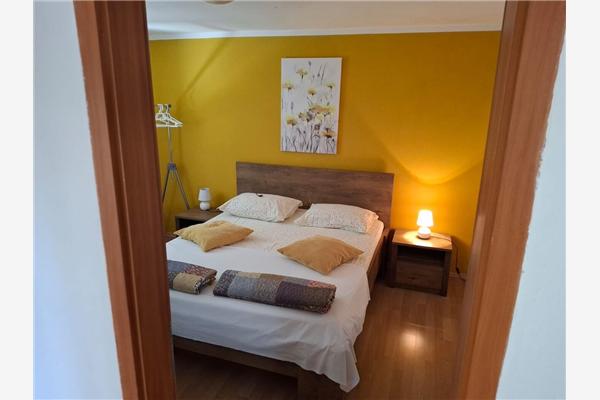 Apartment A3, for 5 persons