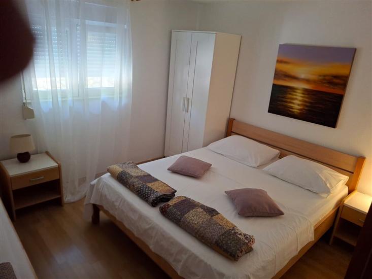 Apartment A3, for 5 persons