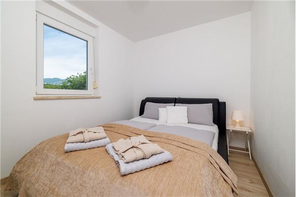 Apartment A1, for 8 persons