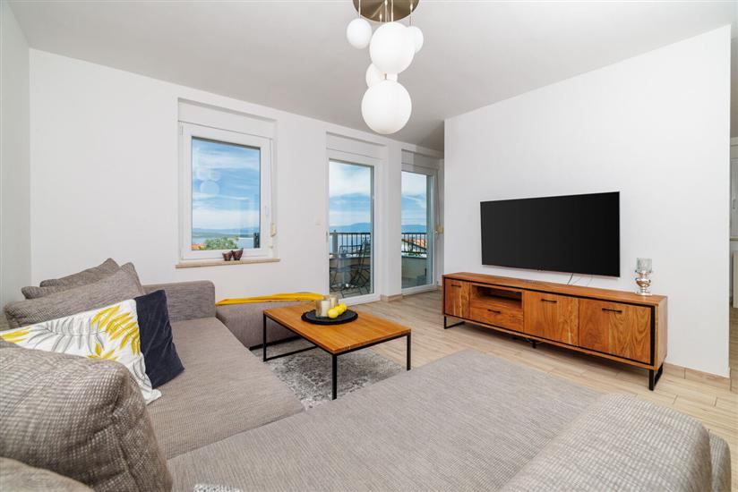 Apartment A1, for 8 persons