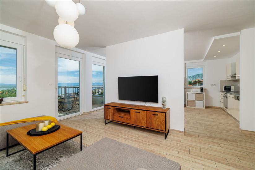 Apartment A1, for 8 persons