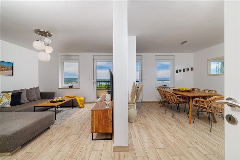 Apartment A1, for 8 persons