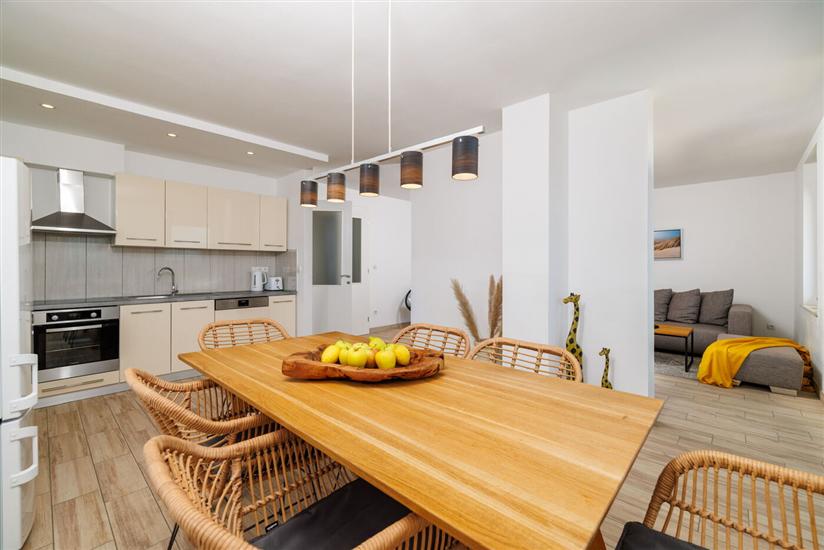 Apartment A1, for 8 persons