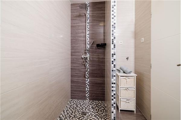 Apartment A1, for 8 persons