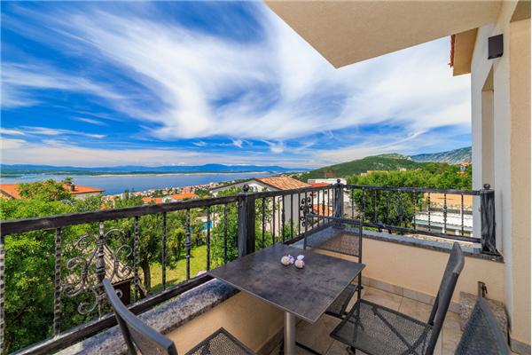 Apartment A1, for 8 persons